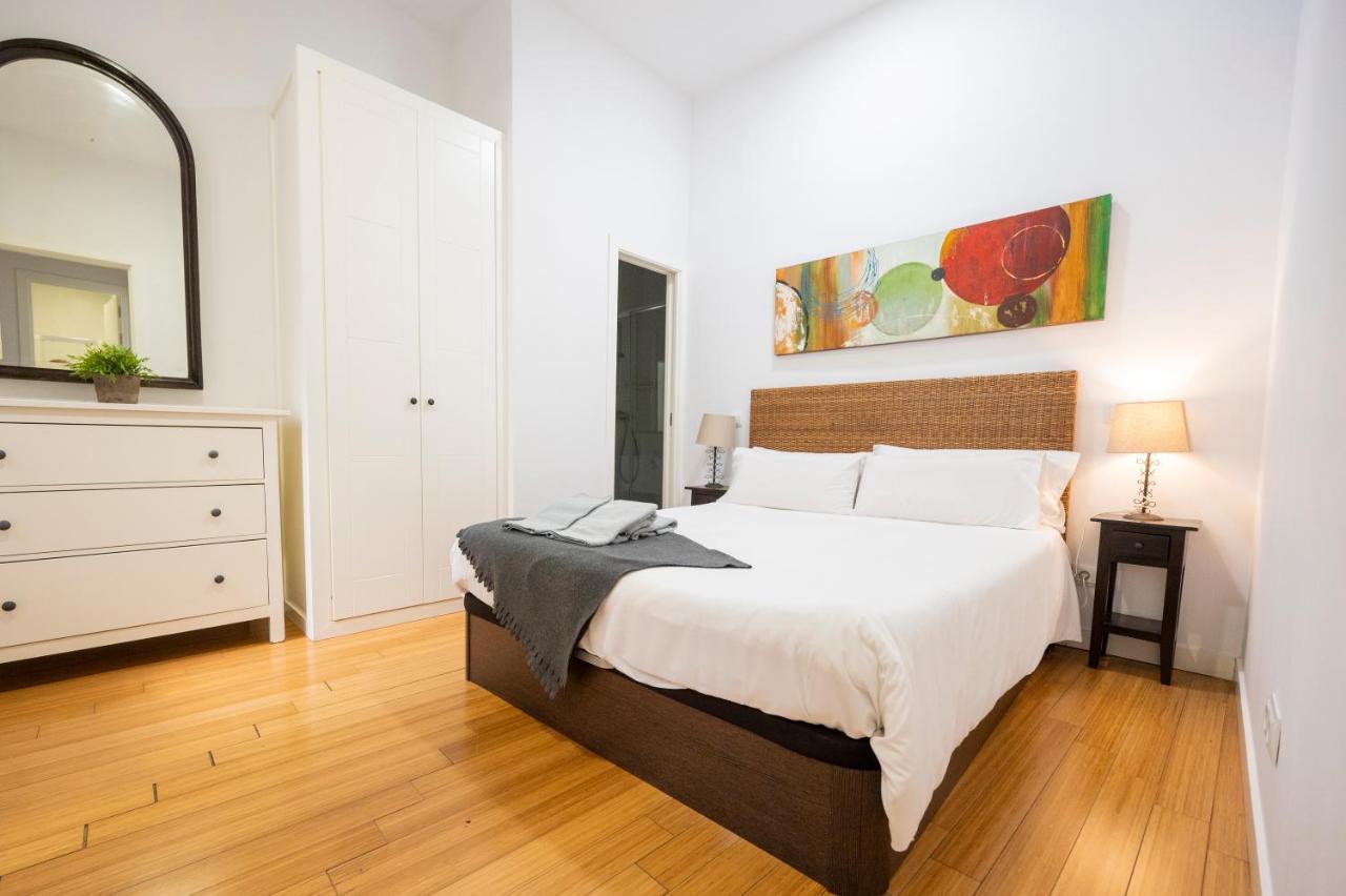 Apartamentos Huertas Madrid Exterior foto