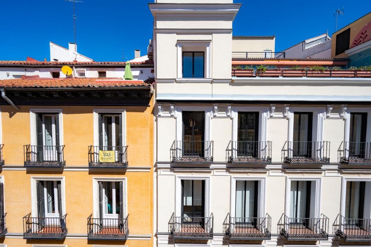 Apartamentos Huertas Madrid Exterior foto