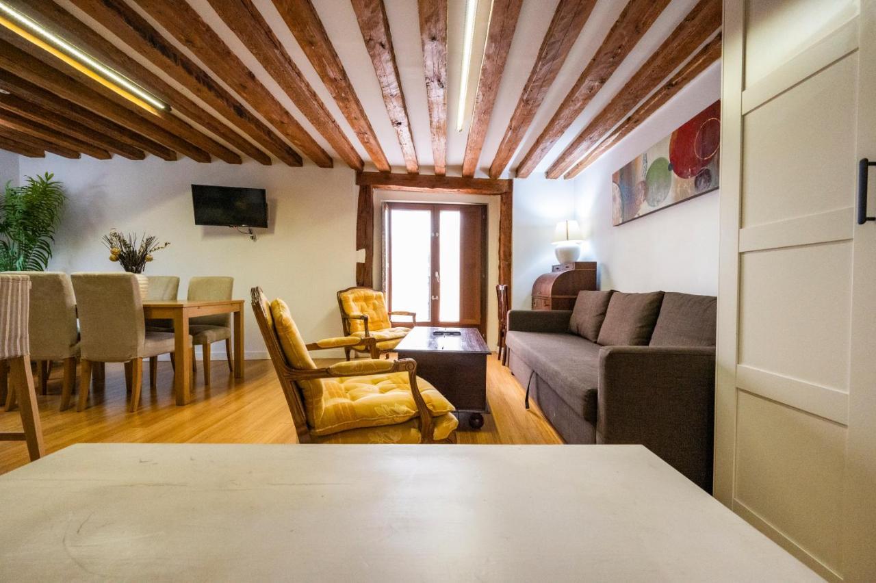 Apartamentos Huertas Madrid Exterior foto